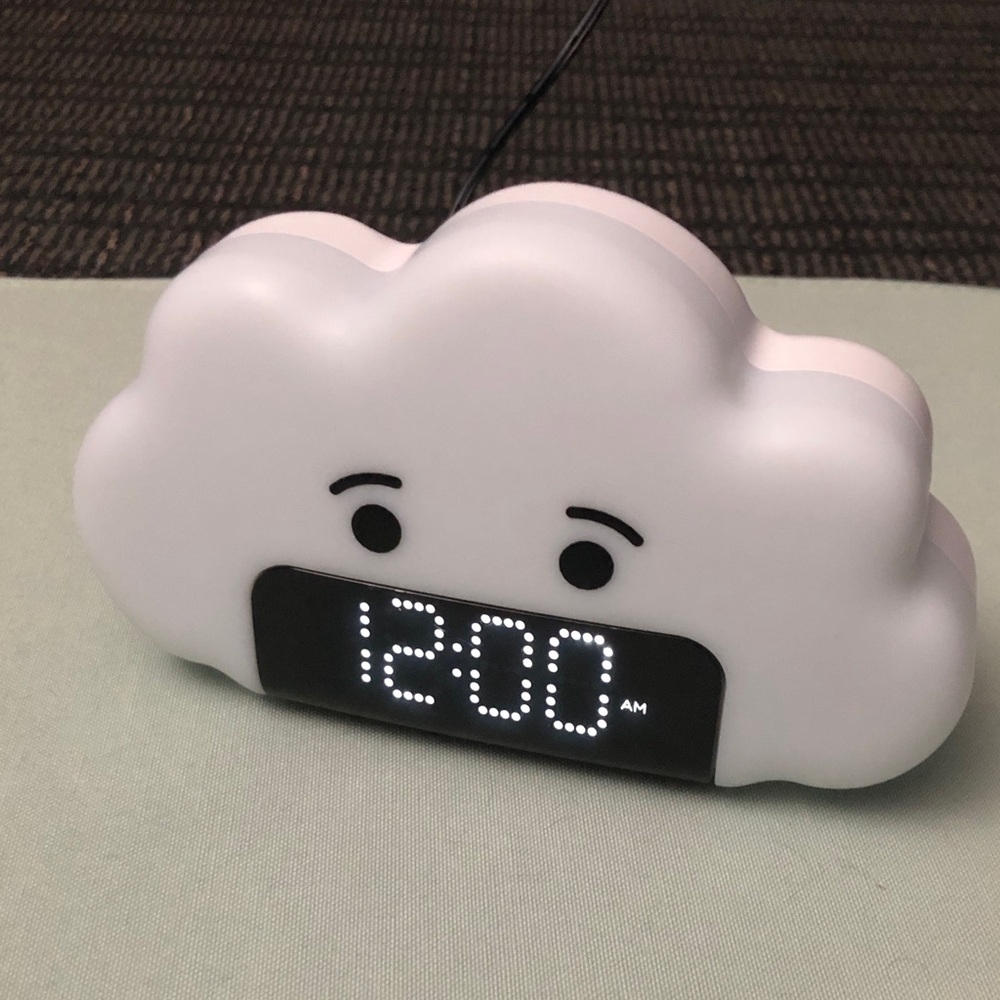 🌸 Capello Cloud Shaped Digital Clock